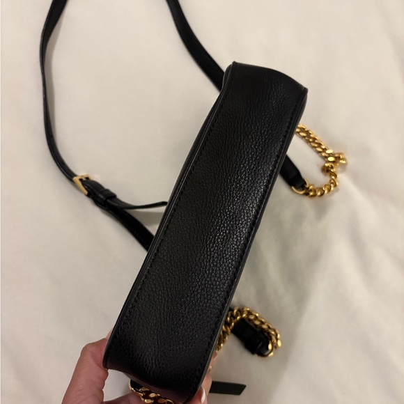 Versace Black and Gold Crossbody Bag with Sleek Design - Picture 4 of 5